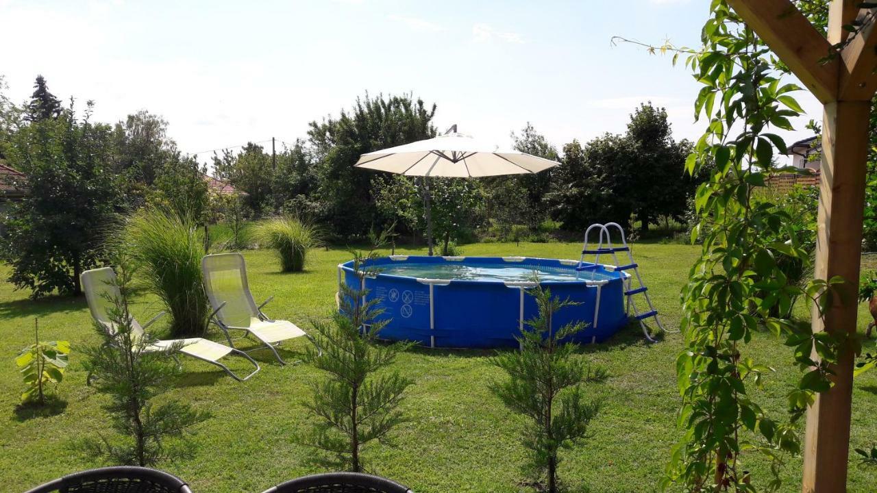 גיינסדיאס Gabi Apartman מראה חיצוני תמונה